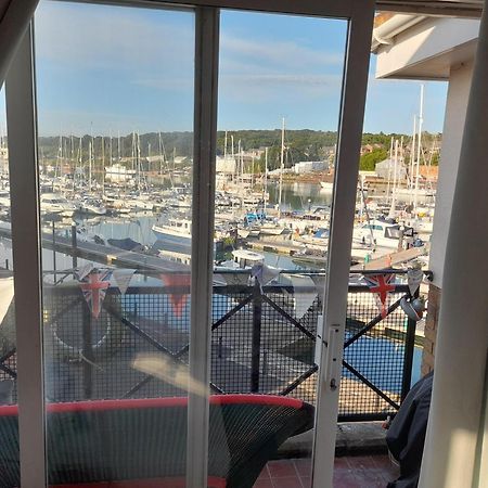 Marina View South Facing Balcony Sunny Apartment East Cowes Exterior foto